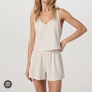 Vuori Villa Textured Crop Tank